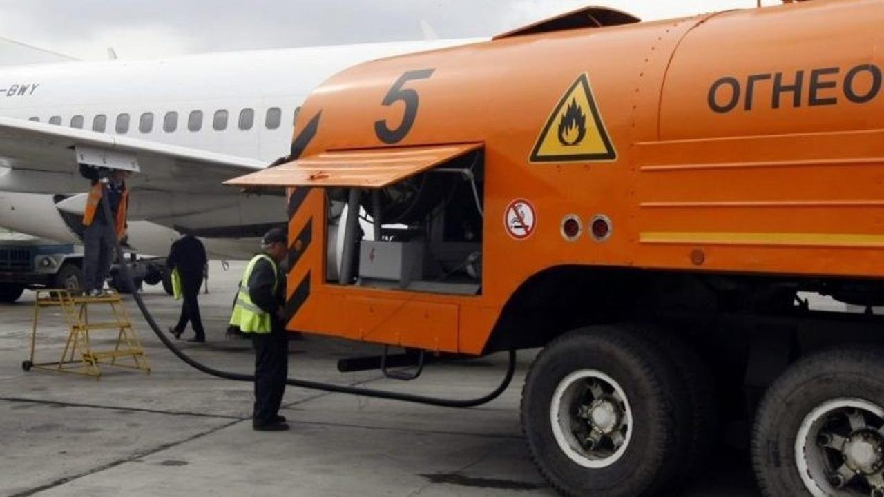 Авиаотын бағасын негізсіз көтерген: Өскемен әуежайы 8,9 млн теңге айыппұл төледі