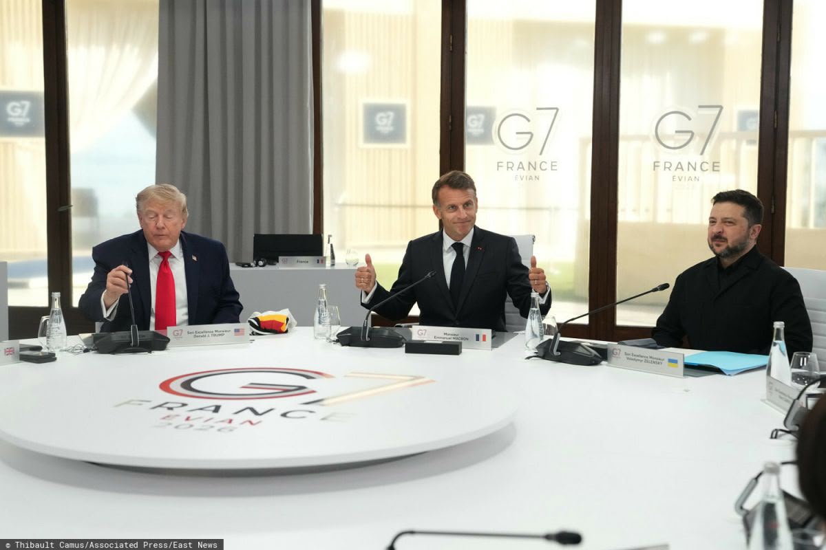Трамп пен Зеленский G7 саммитінде кездесті